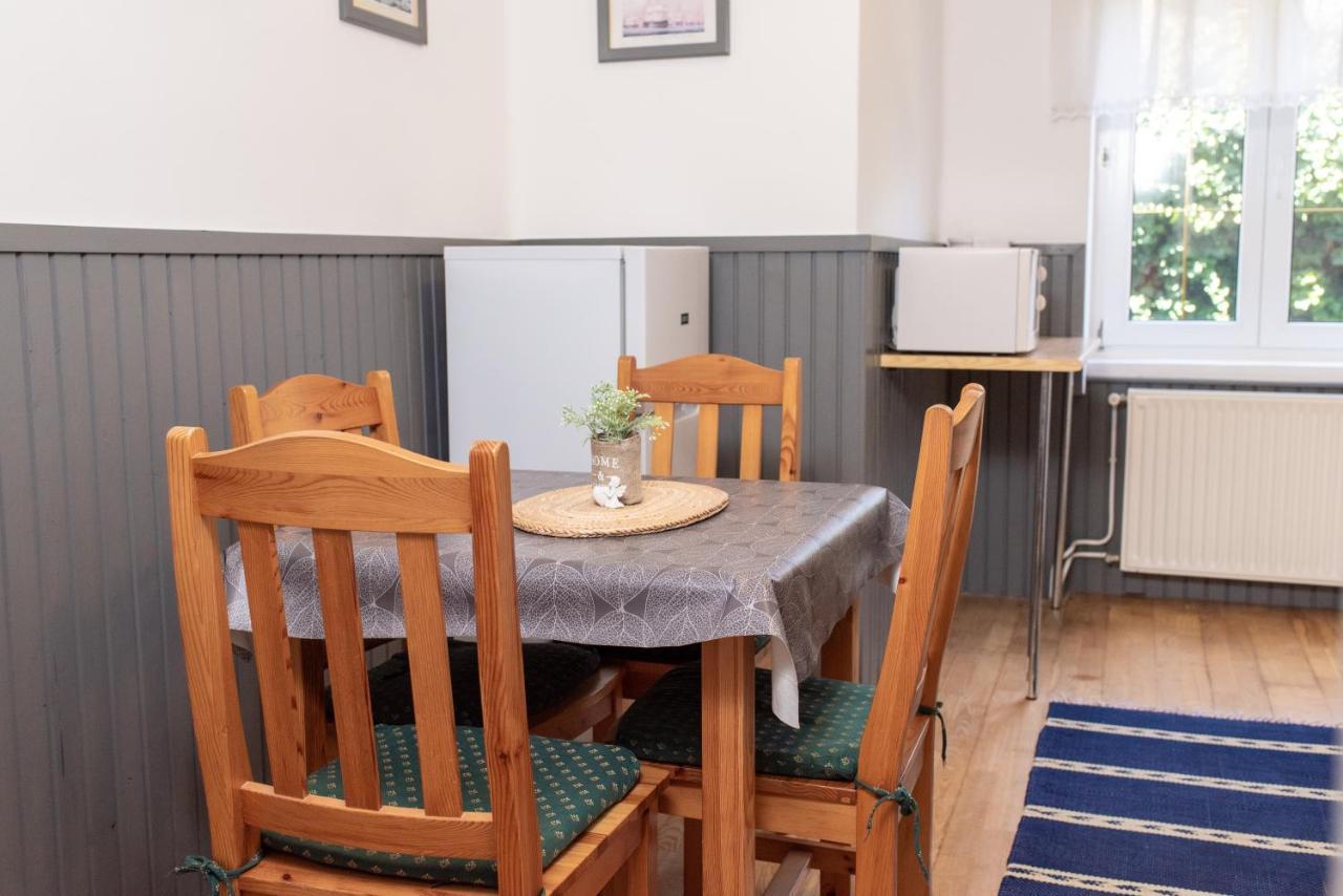 Park Apartman Heviz Exterior photo
